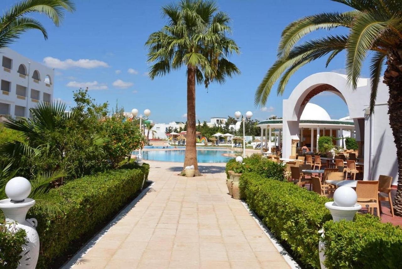 Zodiac Hotel & Aqua Park Hammamet Exterior foto