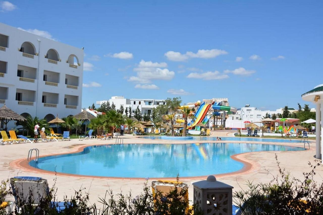 Zodiac Hotel & Aqua Park Hammamet Exterior foto