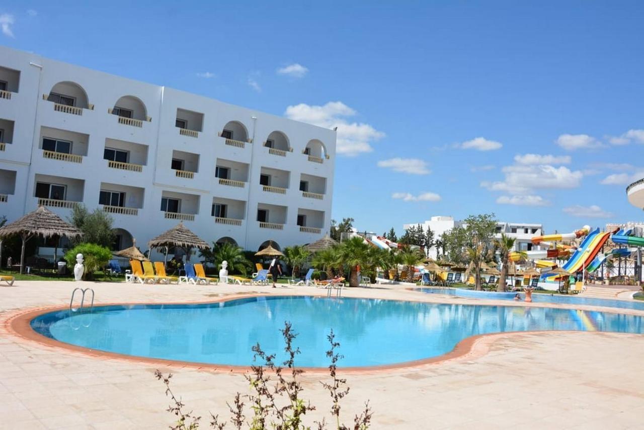 Zodiac Hotel & Aqua Park Hammamet Exterior foto