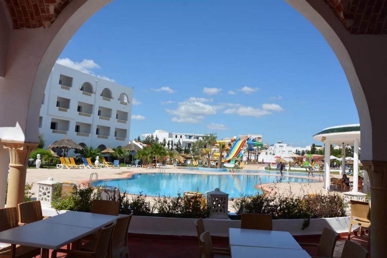 Zodiac Hotel & Aqua Park Hammamet Exterior foto