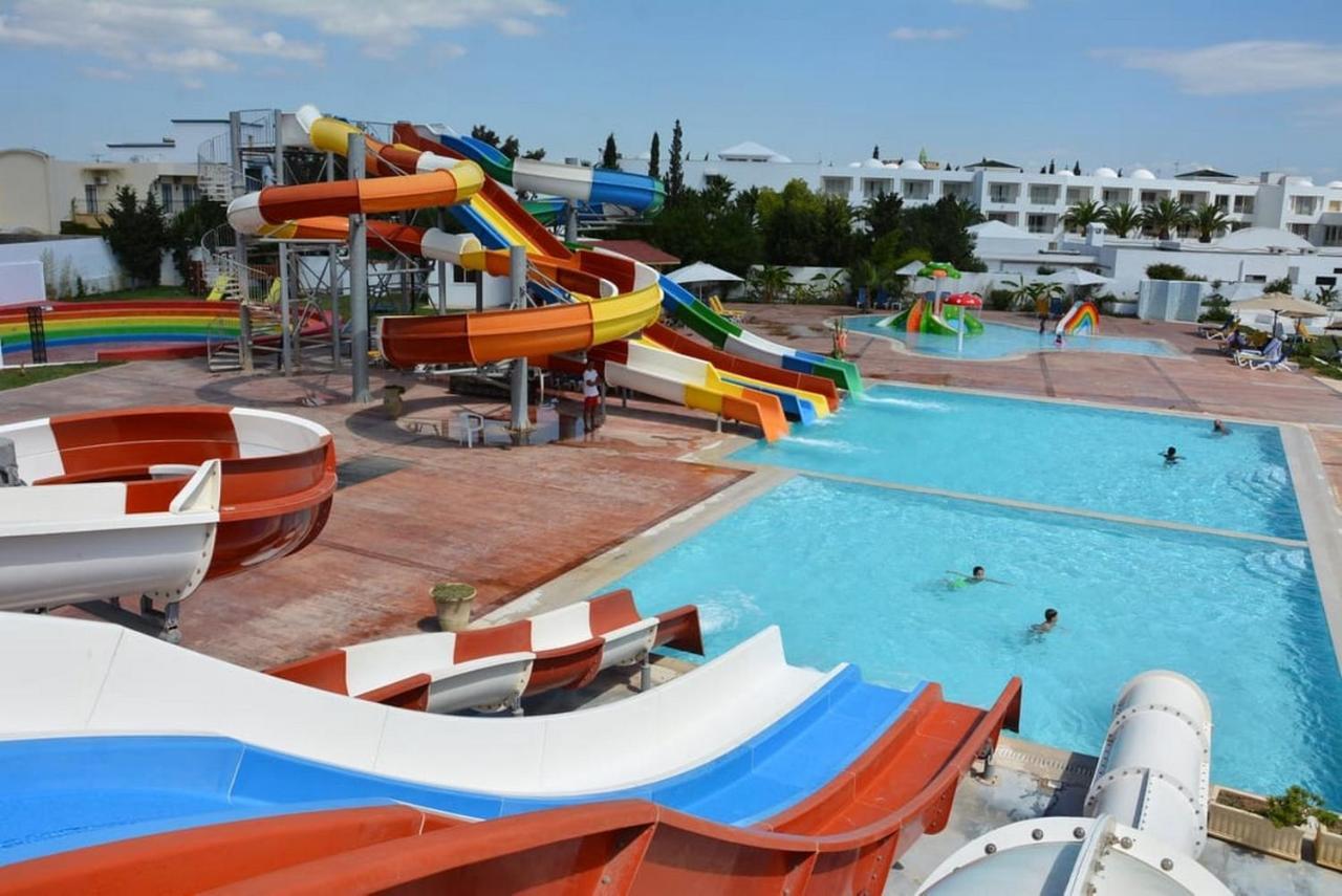 Zodiac Hotel & Aqua Park Hammamet Exterior foto