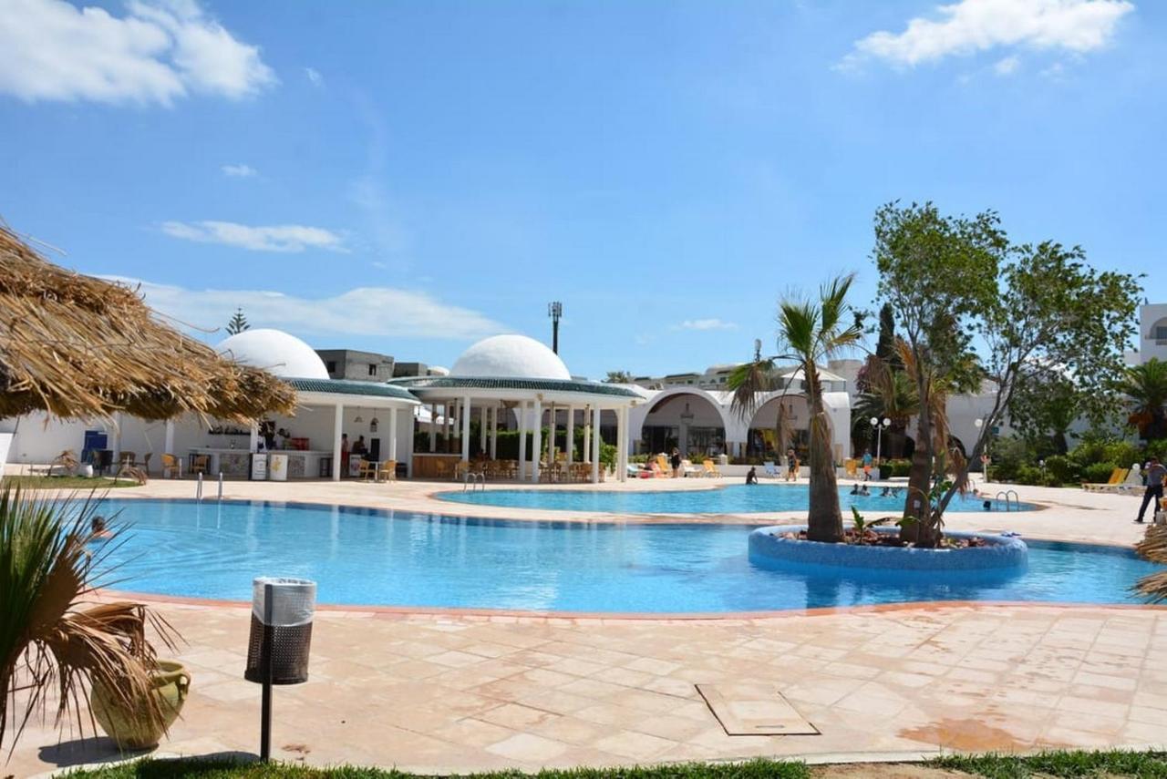 Zodiac Hotel & Aqua Park Hammamet Exterior foto