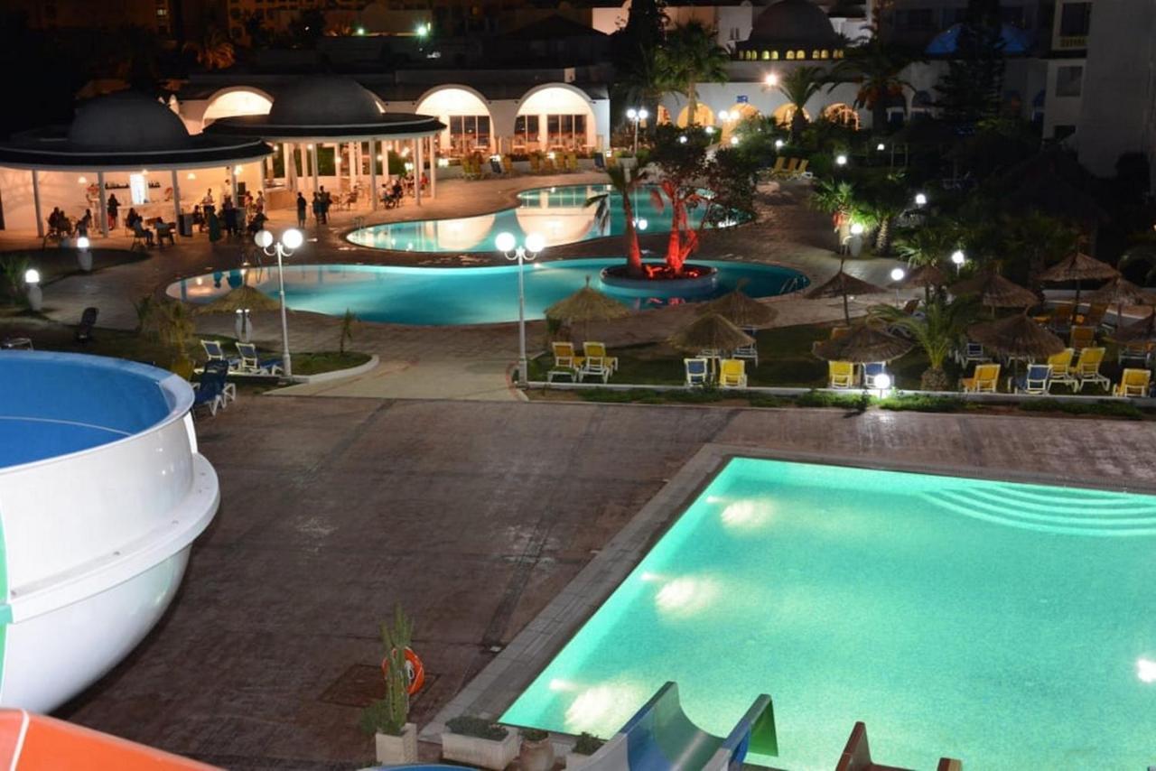 Zodiac Hotel & Aqua Park Hammamet Exterior foto